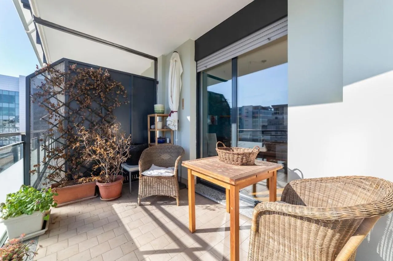 Milano Rogoredo Apartment With Garage
